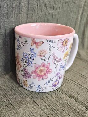 "Wildflowers and Butterflies" Mug/Cup Tina Wenke for Burton+Burton New w/Tag